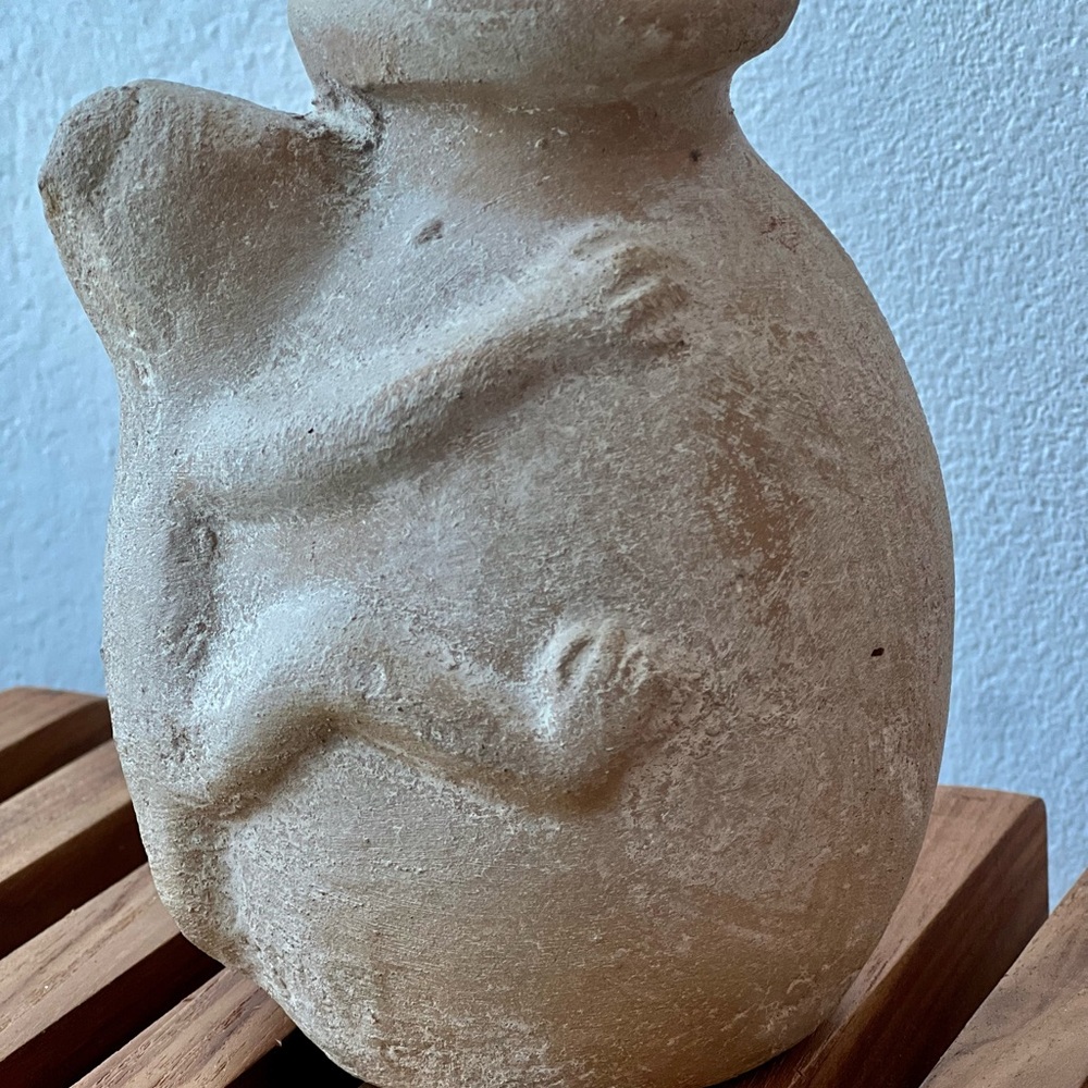 Mayan hand forged pottery/vase/vessel - Picture 3 of 6